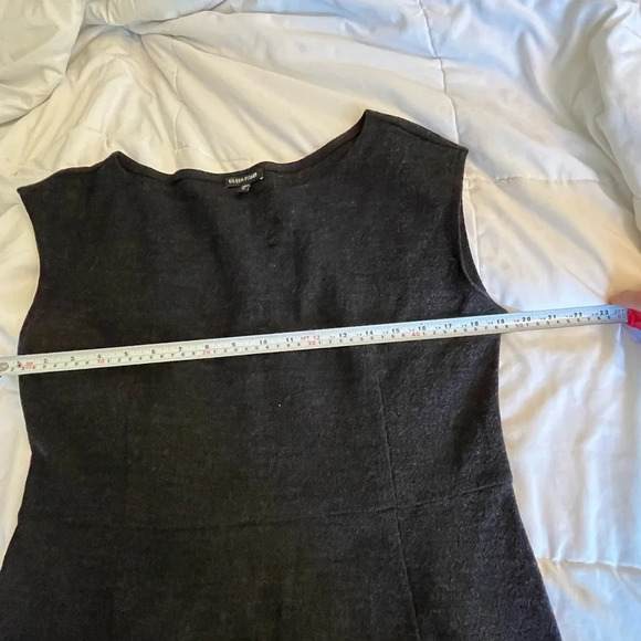 Eileen Fisher Wool Shift
Dress charcoal grey office wear church holidays size M - Picture 9 of 11